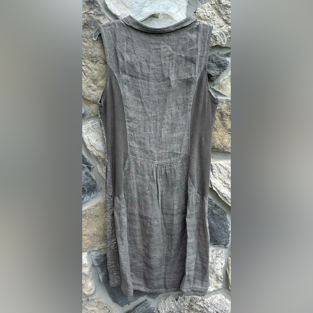 Lina Tomei Linen Dress Size M Gray Embroidered Boho Casual Lightweight Pockets - Picture 3 of 7